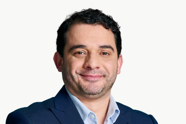 Visage Image Hassan Ouassari 38365 3405